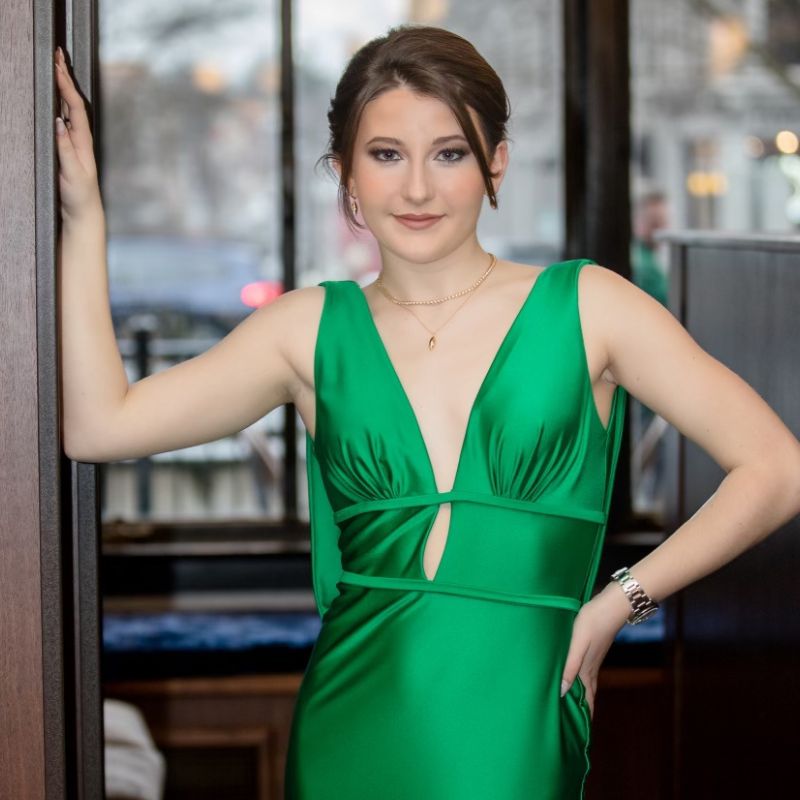How to Accessorize for Holiday Parties