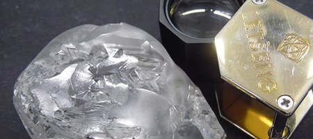 Lesotho’s Latest Colossal Gem-Quality Diamond Weighs in at 442 Carats