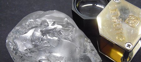 Lesotho's Latest Colossal Gem-Quality Diamond Weighs in at 442 Carats