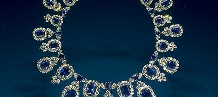 Next Stop on the National Gem Gallery Virtual Tour Is the 'Hall Sapphire Necklace'