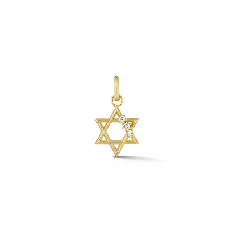 14K YELLOW GOLD HEART PENDANT SET WITH .07CTTW ROUND I1 CLARITY & HI COLOR DIAMONDS IN THE HEART ON A PENDANT CHAIN