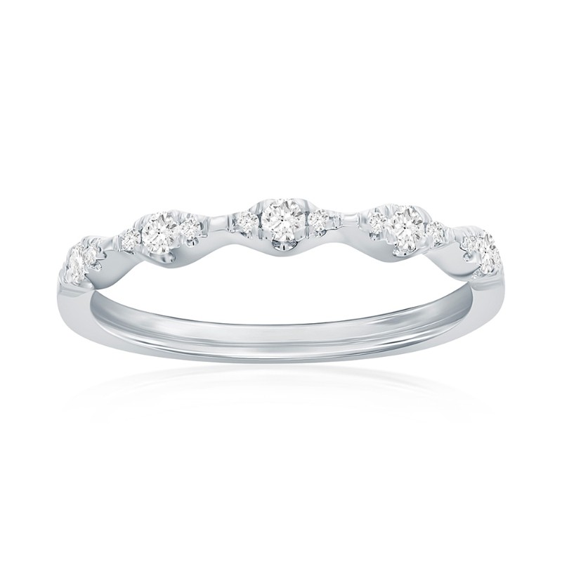 14K White Gold Graduated Diamond Band