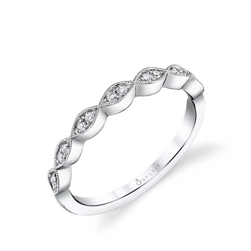 14K WHITE GOLD SCALLOPED BAND WITH .10TWT ROUND SI2 CLARITY & HI COLOR DIAMONDS
