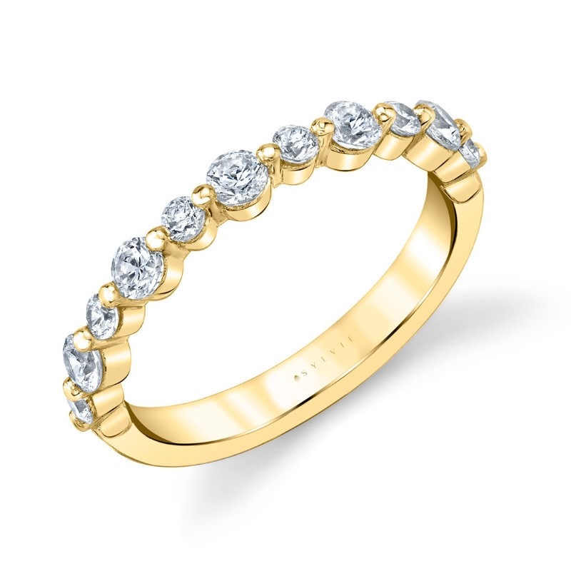 Alternating Shared Prong Wedding Band