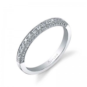 14K WHITE GOLD DIAMOND BAND WITH .26CTTW ROUND SI1 CLARITY & GH COLOR DIAMONDS SET HALF WAY DOWN ON TWO SIDES SIZE 6