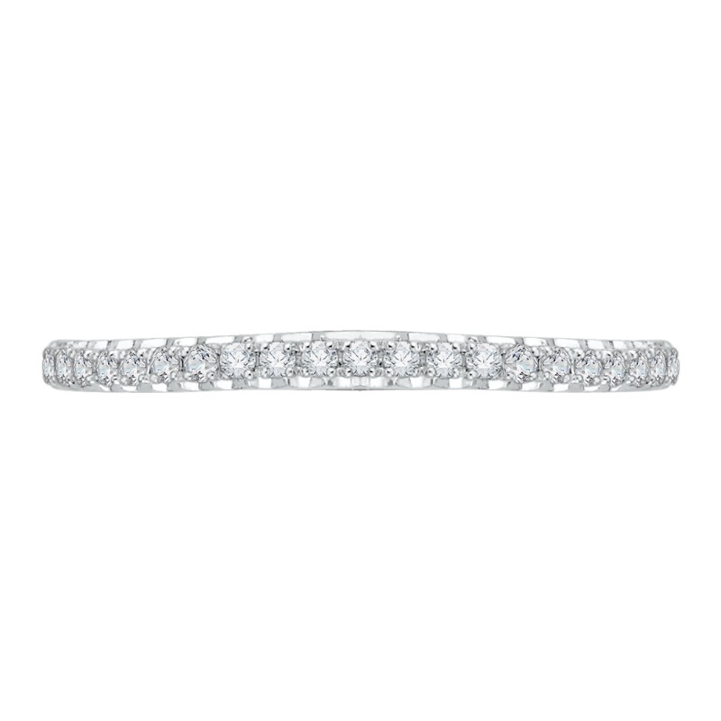 Round Diamond Wedding Band In 14K White Gold