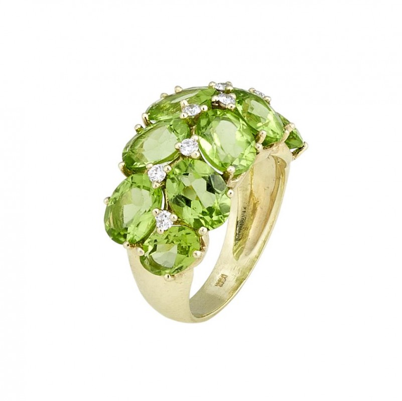 14kt Yellow Gold Peridot & Diamond Ring