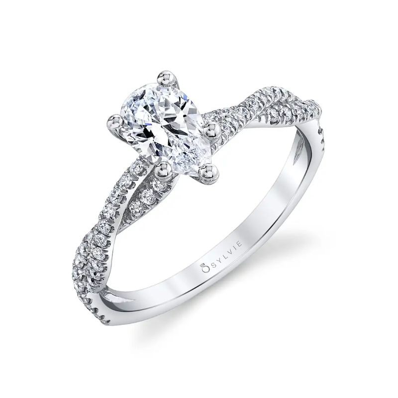 Pear Shaped Spiral Engagement Ring - Le&aacute;na