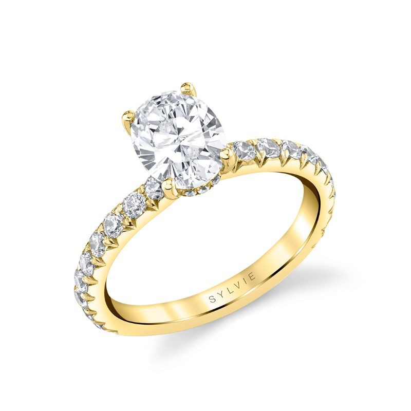 Oval Cut Classic Wide Band Engagement Ring - Malencia