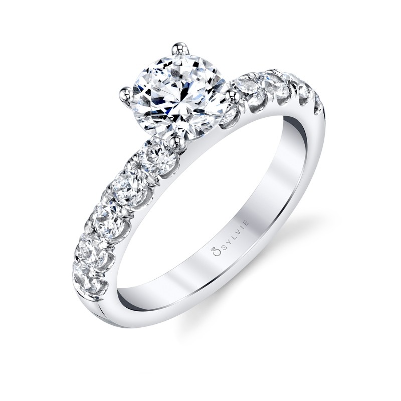 Classic Engagement Ring - Octavie