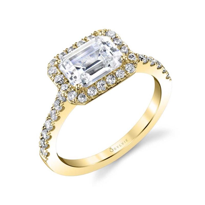 Emerald Cut East-West Classic Halo Engagement Ring - Chantelle
