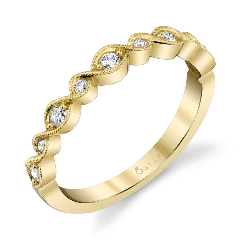 Spiral Stackable Band in Yellow Gold - Valentine