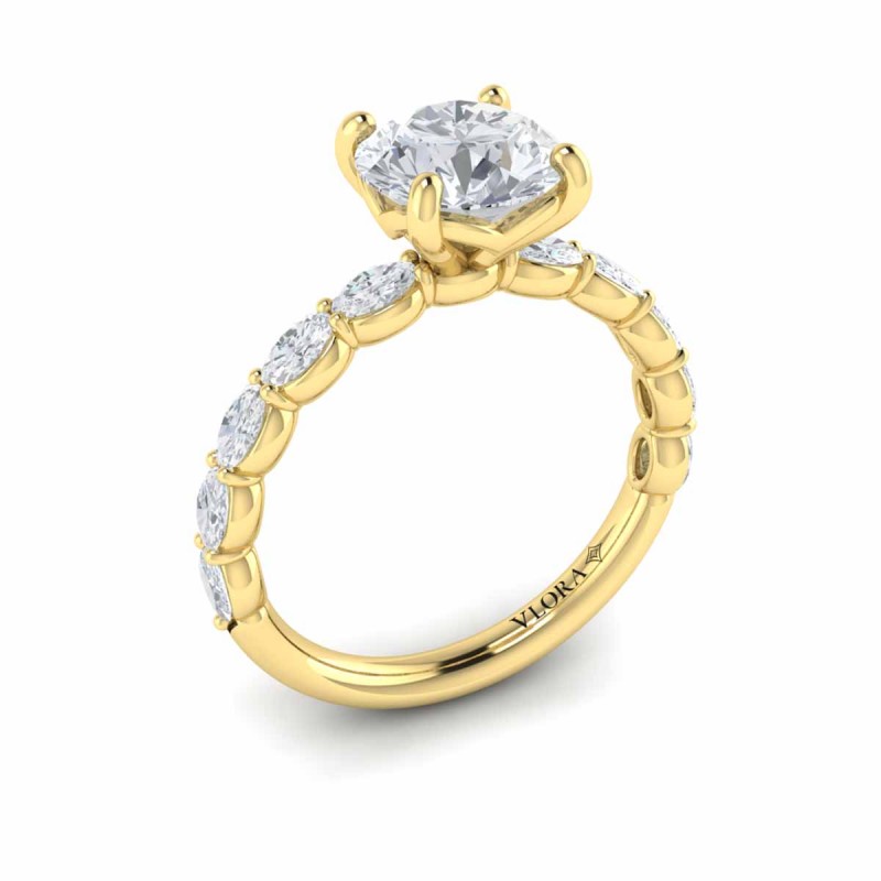 Graceful Round Diamond Engagement Ring
