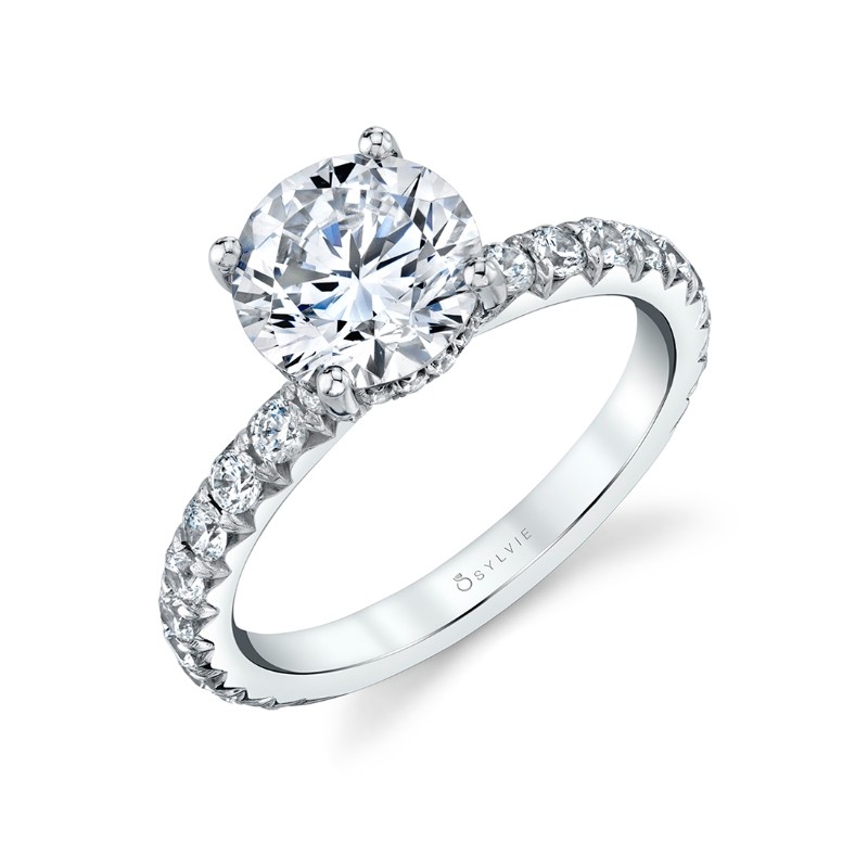 Round Cut Classic Wide Band Engagement Ring - Malencia