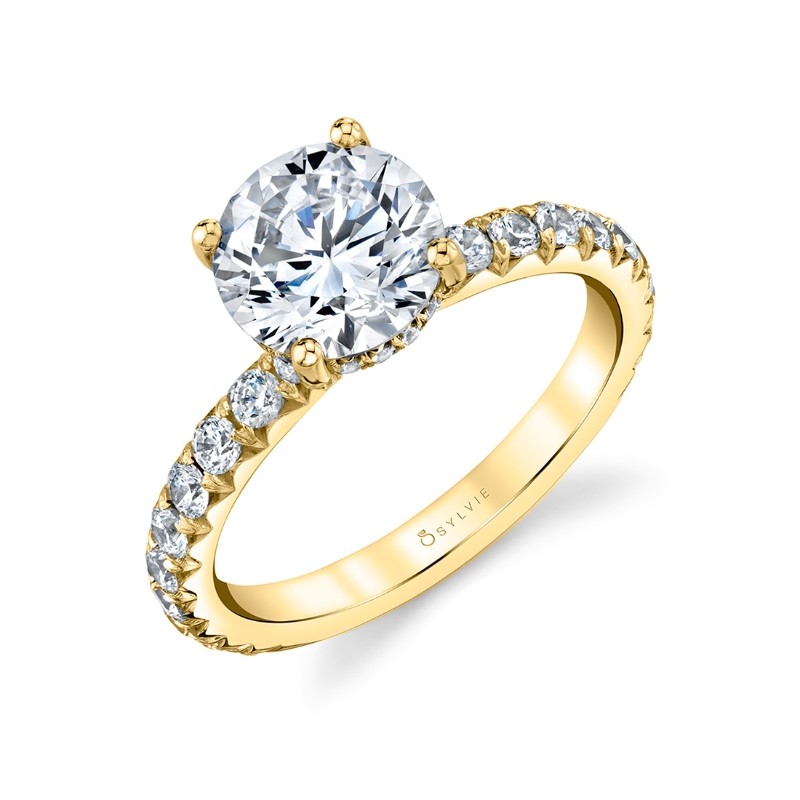 Round Cut Classic Wide Band Engagement Ring - Malencia