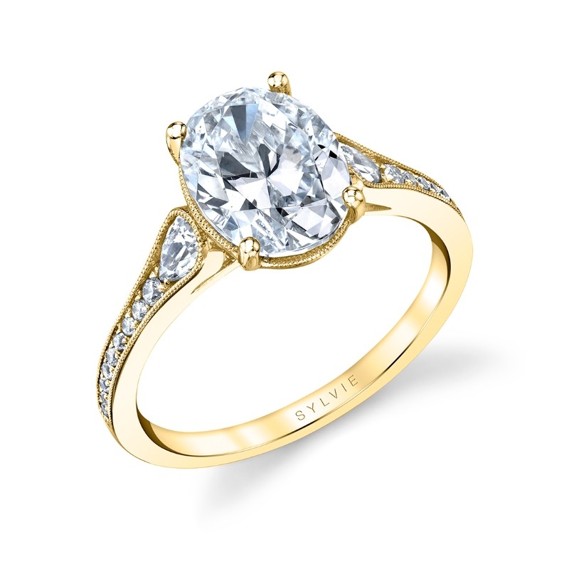 Oval Cut Unique Engagement Ring - Esmeralda