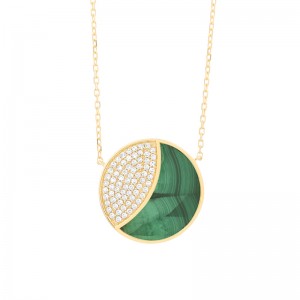 14K YELLOW GOLD ROUND PENDANT WITH MALACHITE AND .20CTTW ROUND SI CLARITY & GH COLOR DIAMONDS ON AN 18" CABLE CHAIN