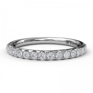 14K WHITE GOLD BAND WITH .37CTTW ROUND SI CLARITY & G COLOR DIAMONDS SIZE 5.25
