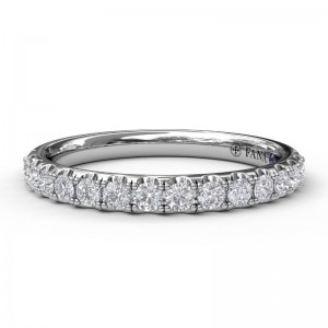 14K WHITE GOLD STRAIGHT BAND WITH .37CTTW ROUND BRILLIANT SI CLARITY & GH COLOR DIAMONDS