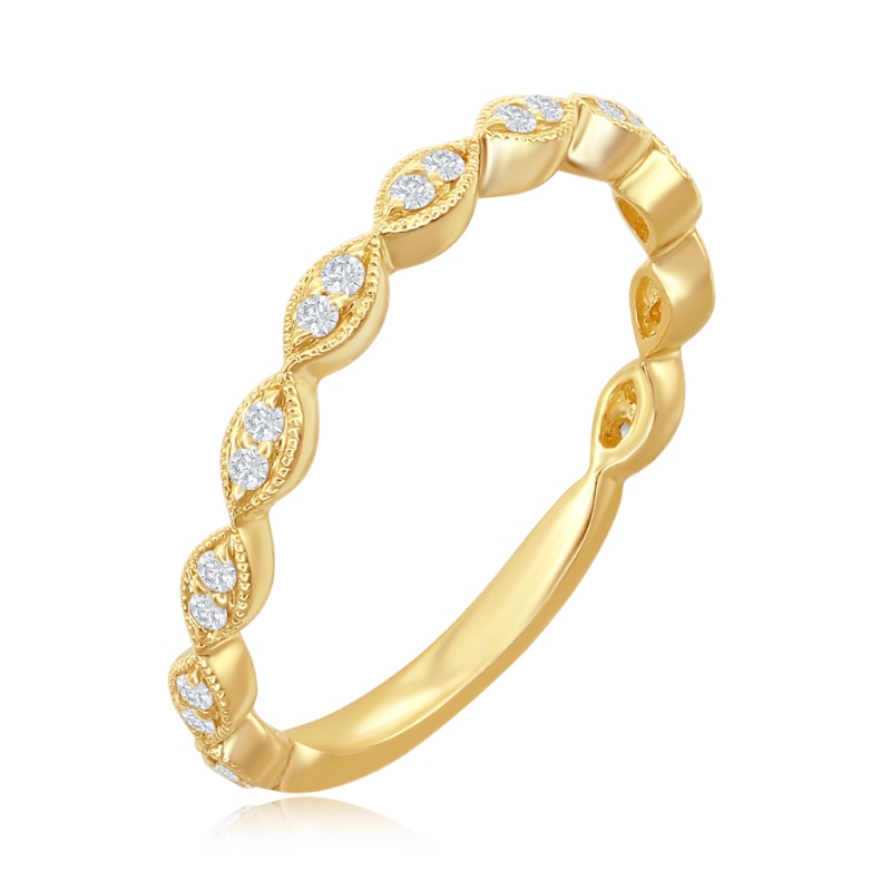 14K Yellow Gold Scalloped Diamond Band