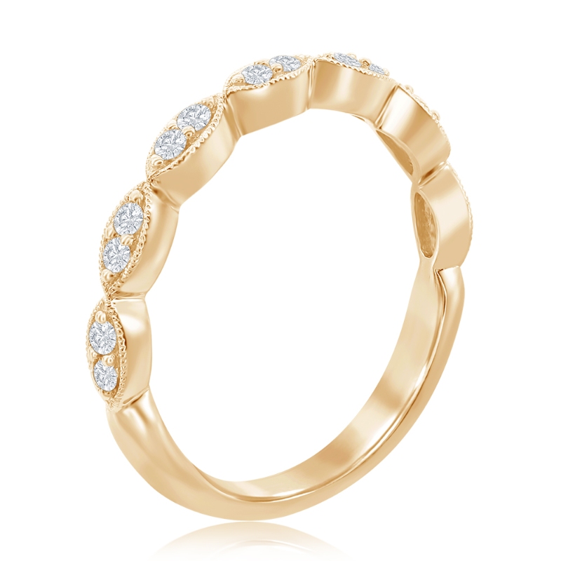 14K Yellow Gold Scalloped Diamond Band