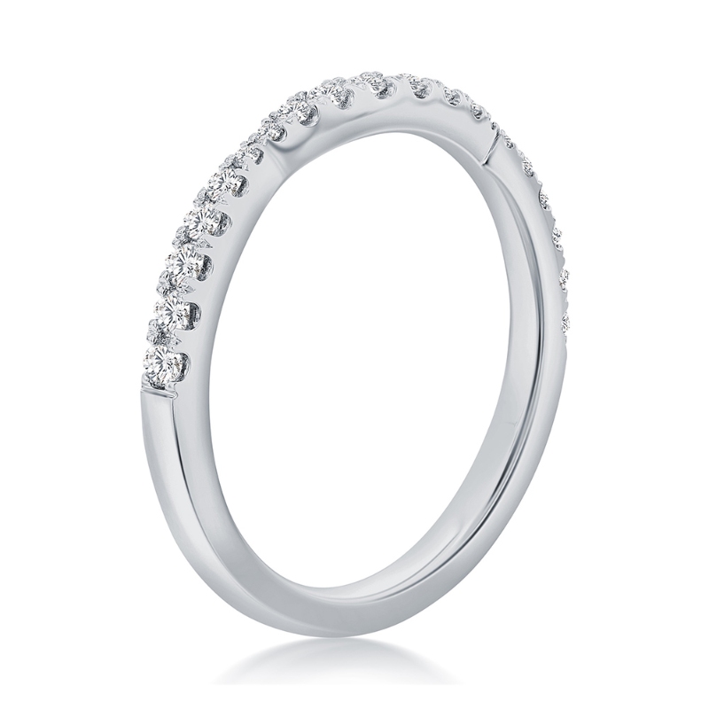 14K White Gold Graduated Diamond Band