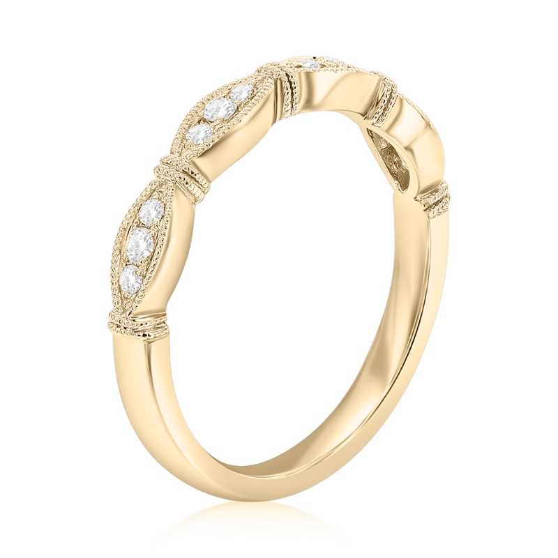 14K Yellow Gold Scalloped Diamond Band