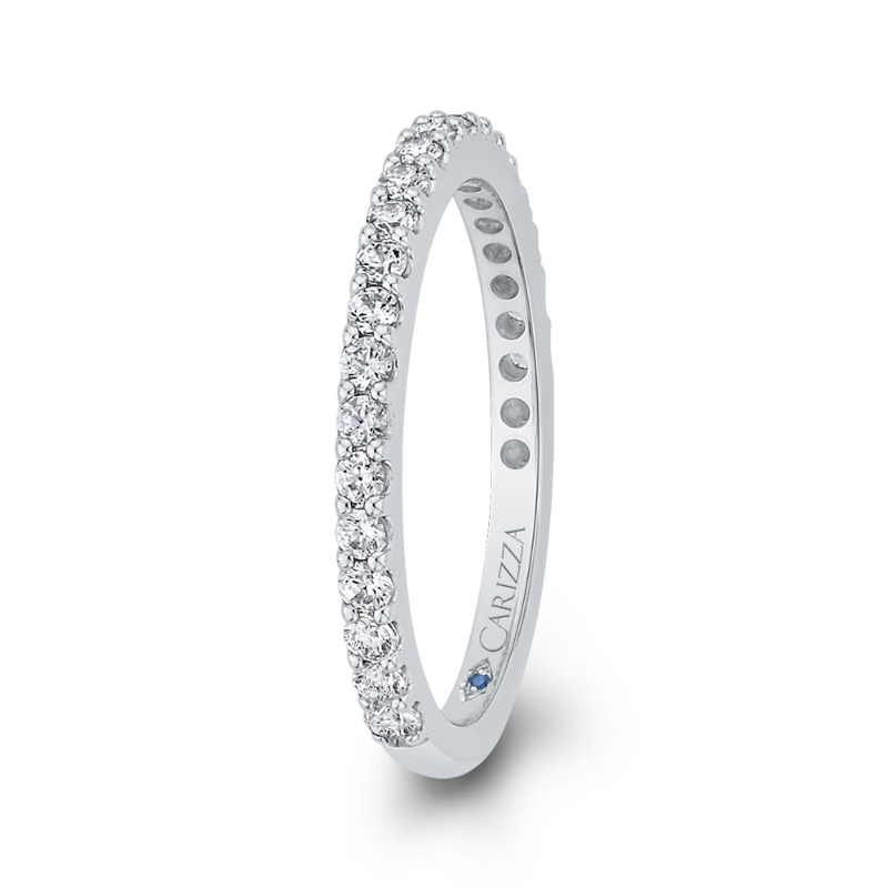 Round Diamond Wedding Band in 14K White Gold