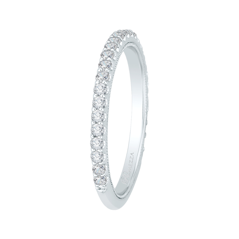 Round Diamond Wedding Band in 14K White Gold