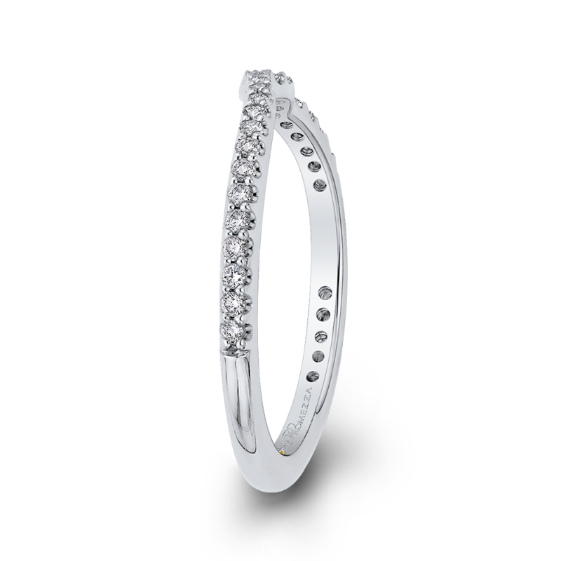 Round Diamond Wedding Band in 14K White Gold