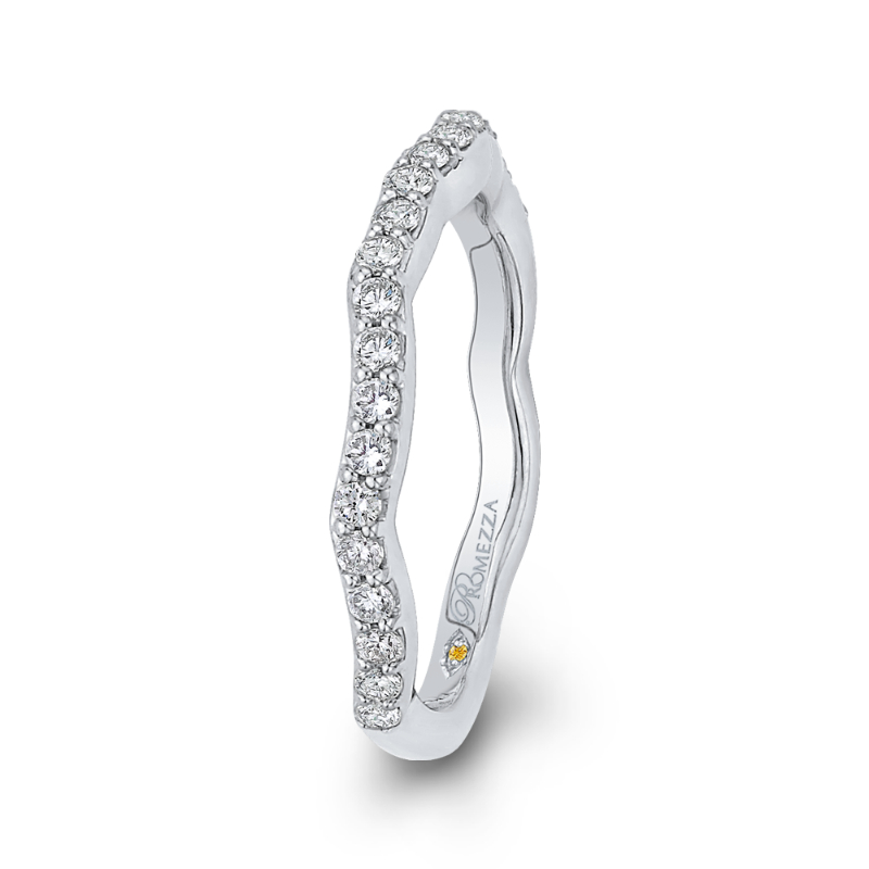 Round Diamond Wedding Band in 14K White Gold