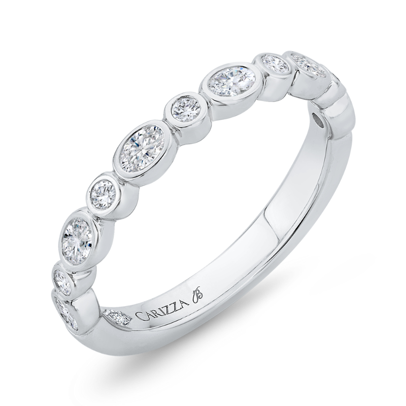 Diamond Wedding Band in 18K White Gold