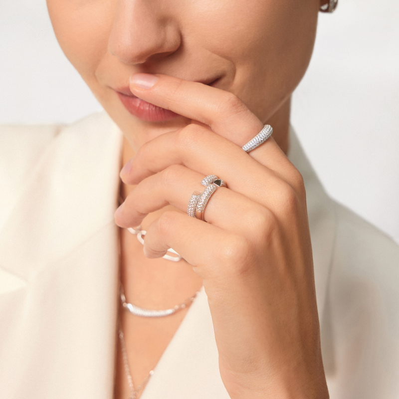 Silver Pav?Dome Ring