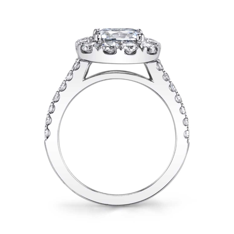 Round Cut Classic Halo Engagement Ring - Olivia