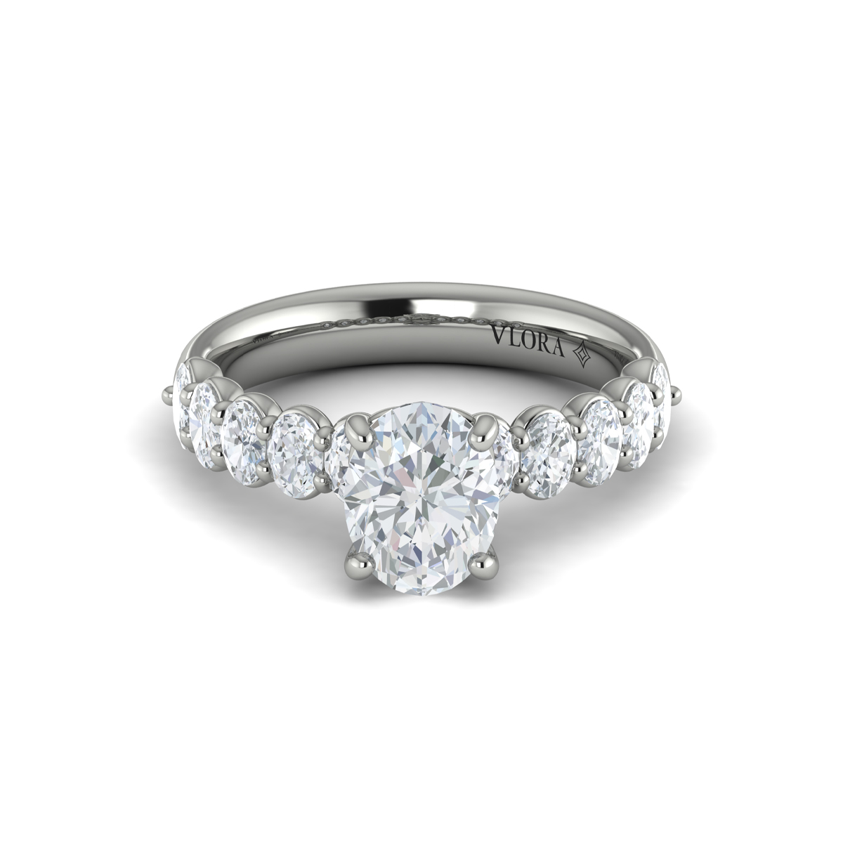 Vlora Classic Engagement Ring