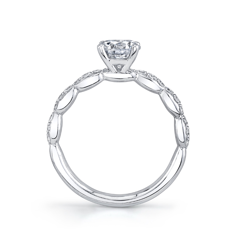 Round Cut Classic Engagement Ring - Chiara